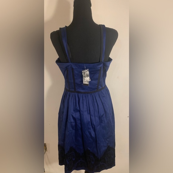 Hot Topic Blue & Black Filigree Border Ball Gown NWT - Picture 5 of 9